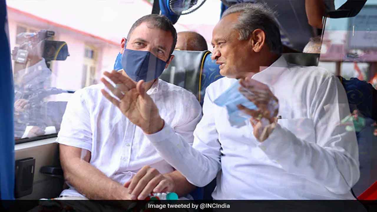 అలాంటి వాళ్ల‌కే పార్టీ టికెట్‌.. కాంగ్రెస్ కీల‌క సంస్క‌ర‌ణ !