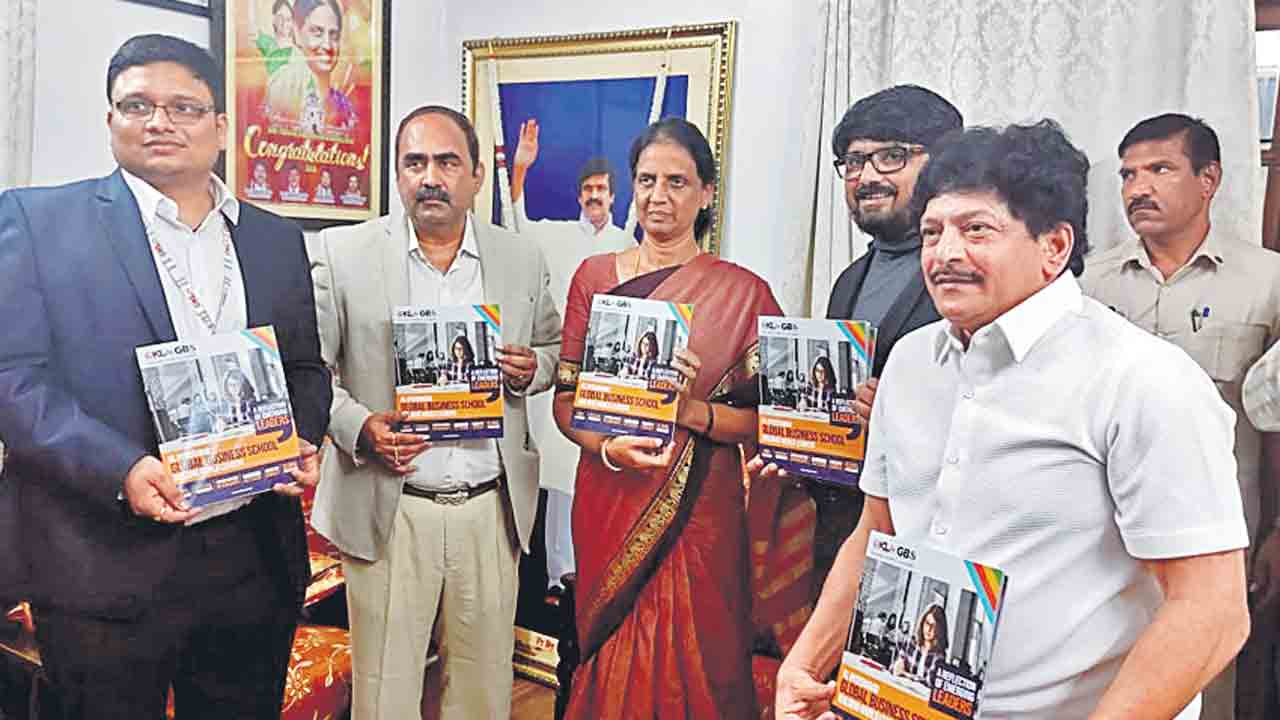 ప్రతి ఒక్కరికీ నాణ్యమైన విద్య