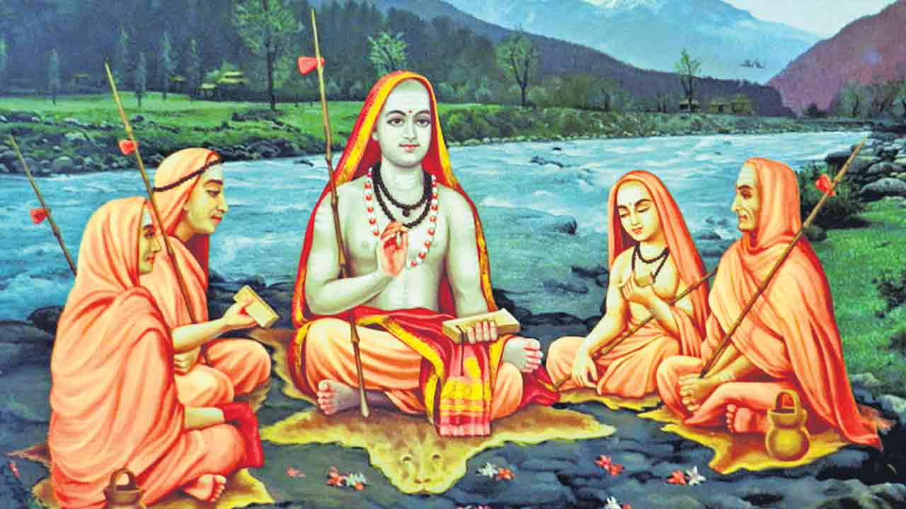 స‌నాత‌న ధ‌ర్మాన్ని జ‌గ‌ద్గురు ఆదిశంక‌రాచార్యులు న‌లుదిక్కులా ఎలా విస్త‌రింప‌జేశారు?