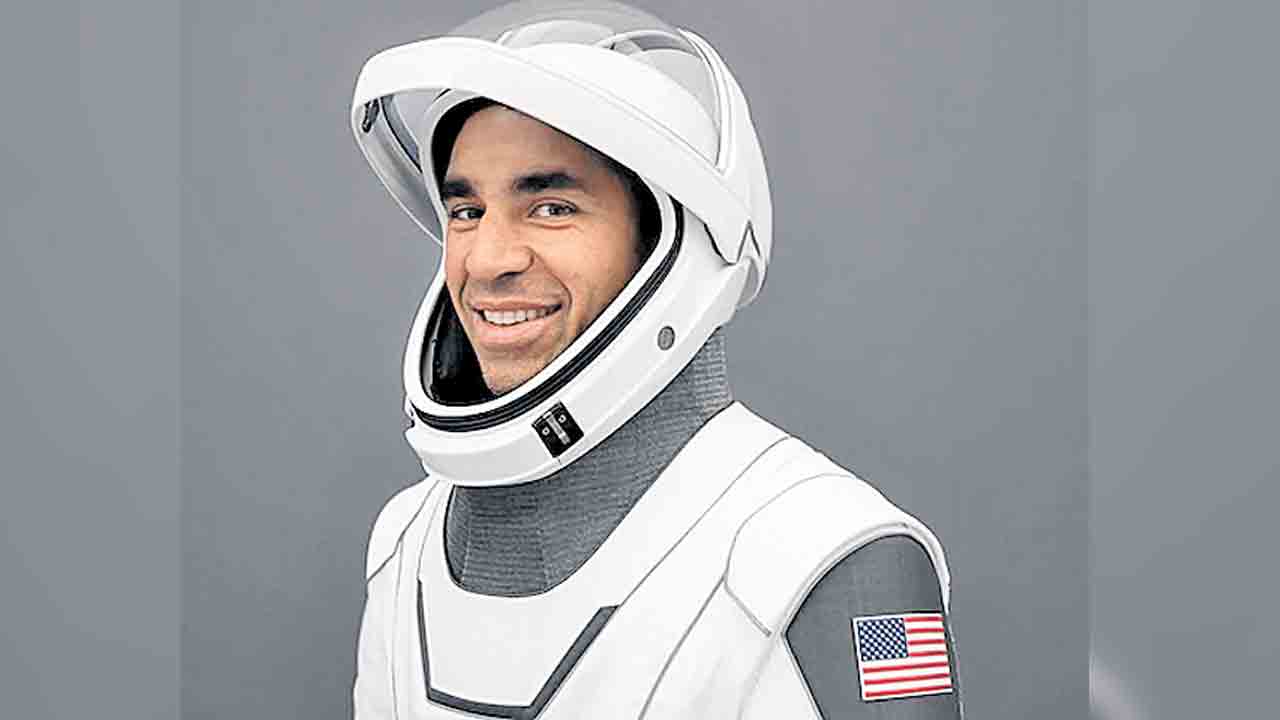 భూమిపైకి క్షేమంగా రాజాచారి బృందం