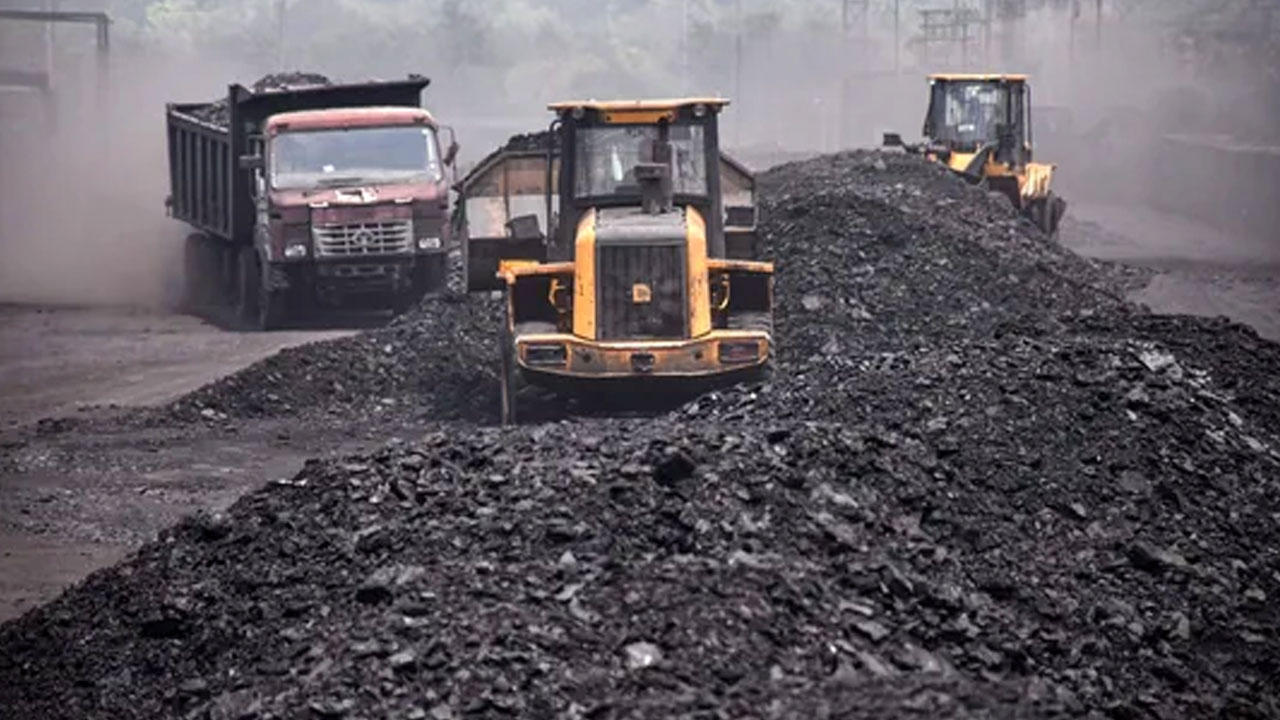 దేశంలో విద్యుత్ సంక్షోభం.. అమిత్‌షా అధ్య‌క్ష‌త‌న ఉన్న‌త స్థాయి స‌మీక్ష‌