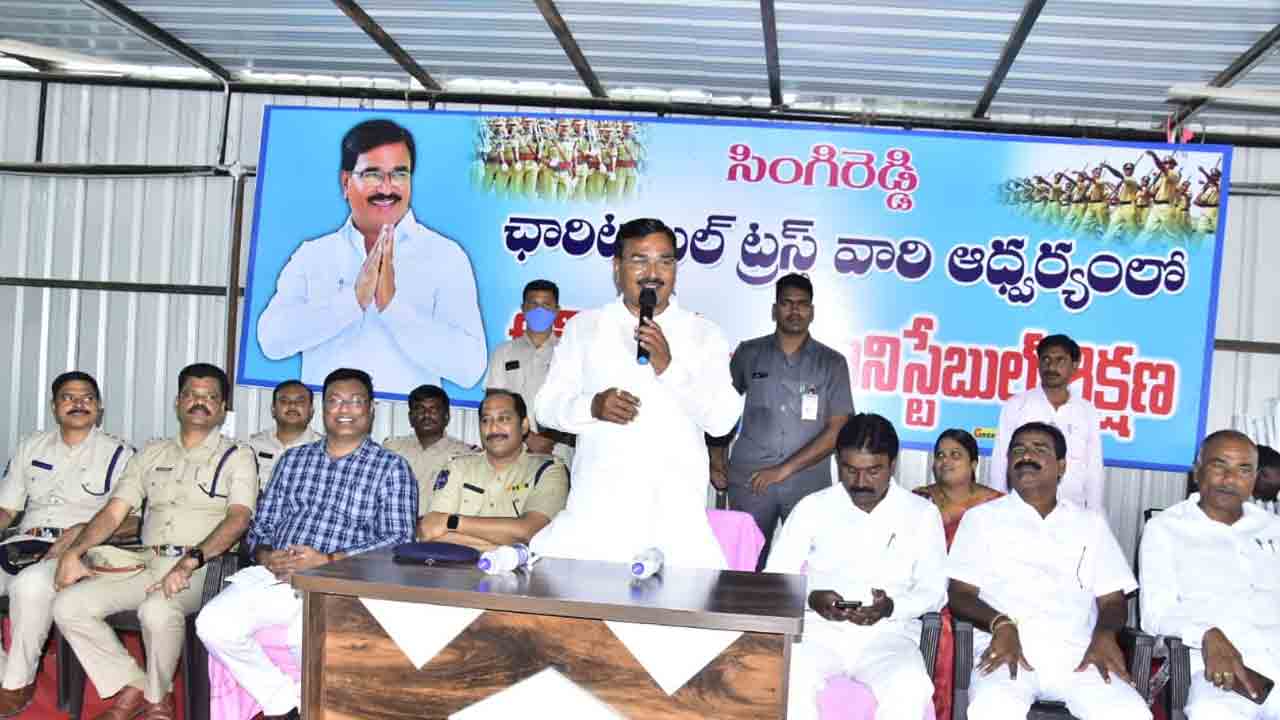 గురి చూసి కొట్టాలి.. లక్ష్యాన్ని సాధించాలి : మంత్రి నిరంజన్‌ రెడ్డి