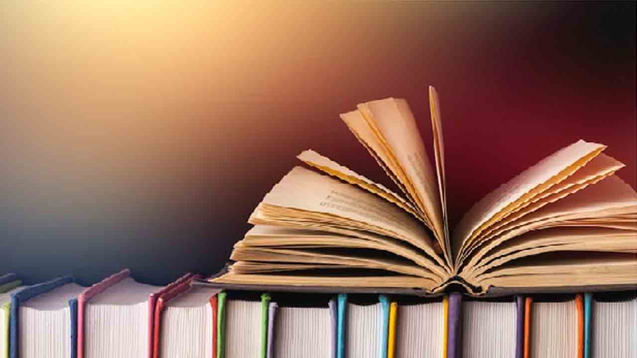 గ్రూప్‌ -1 పుస్తకాల్లో స్వల్ప మార్పులు చేసిన తెలుగు అకాడమీ