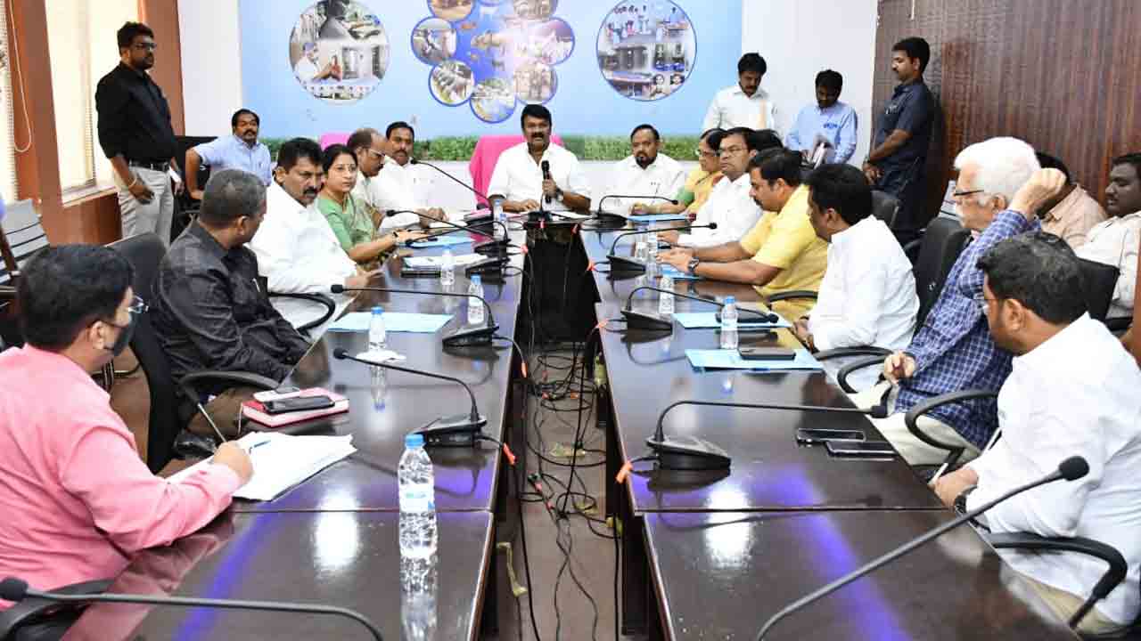 అంబేద్కర్‌ ఆశయాలకు అనుగుణంగా టీఆర్‌ఎస్‌ పాలన : మంత్రి తలసాని