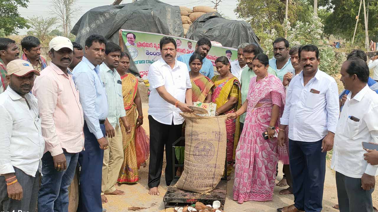 రైతులకు టీఆర్‌ఎస్‌ సర్కారు అండ