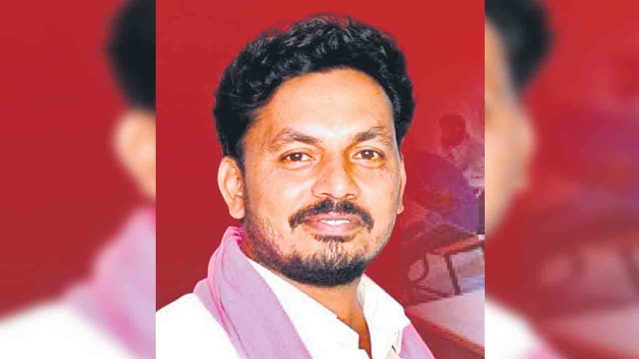 టీఆర్‌ఎస్‌ నాయకుడి అనుమానాస్పద మృతి