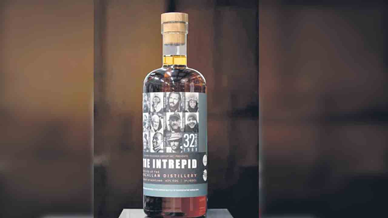 ఈ భారీ సీసా ఖరీదు 14 లక్షల డాలర్లు