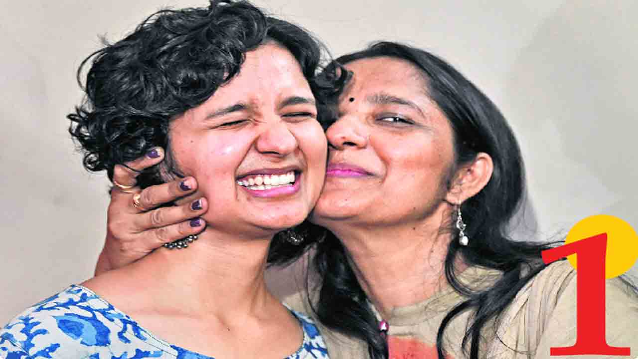 మగువ మెరిసె