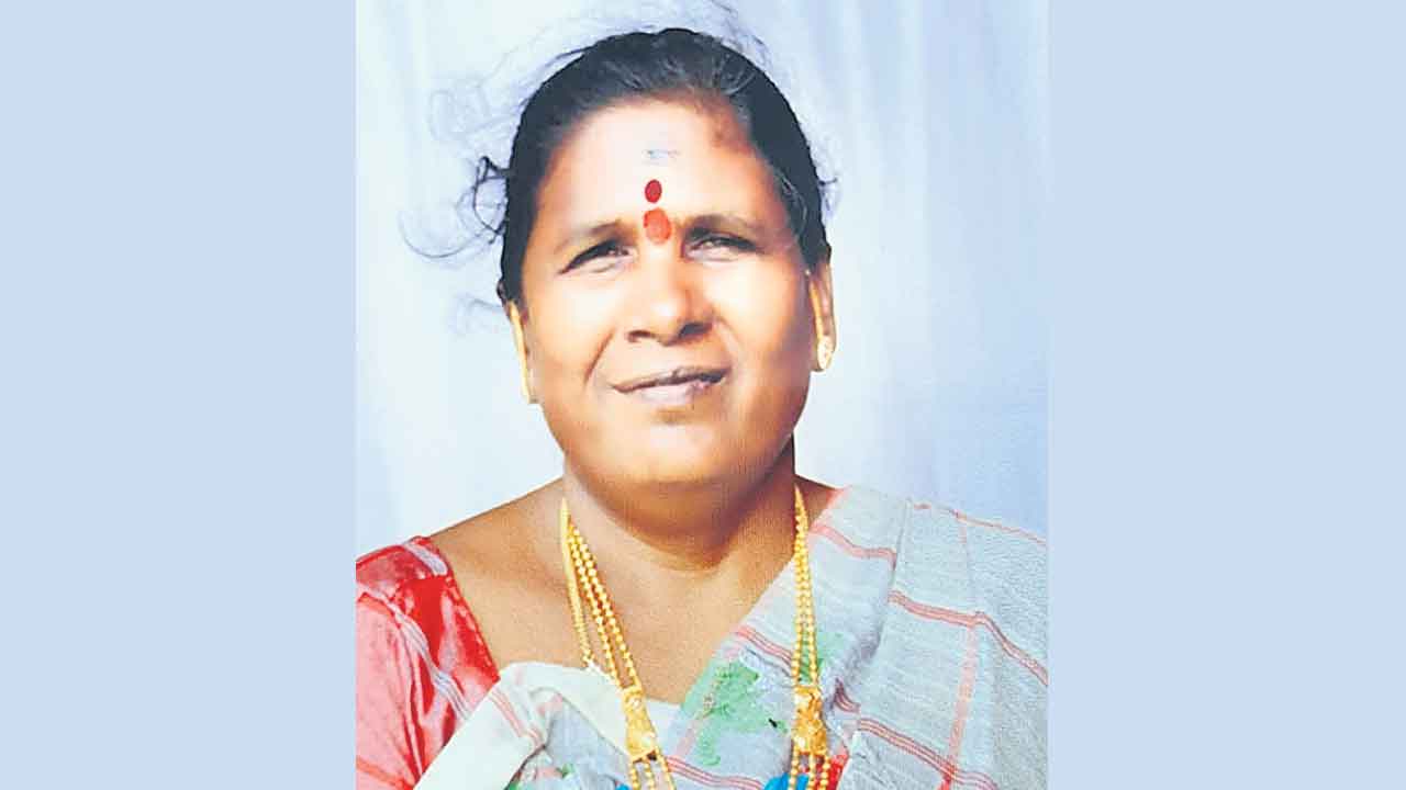 అనుమానాస్పద స్థితిలో మహిళ మృతి