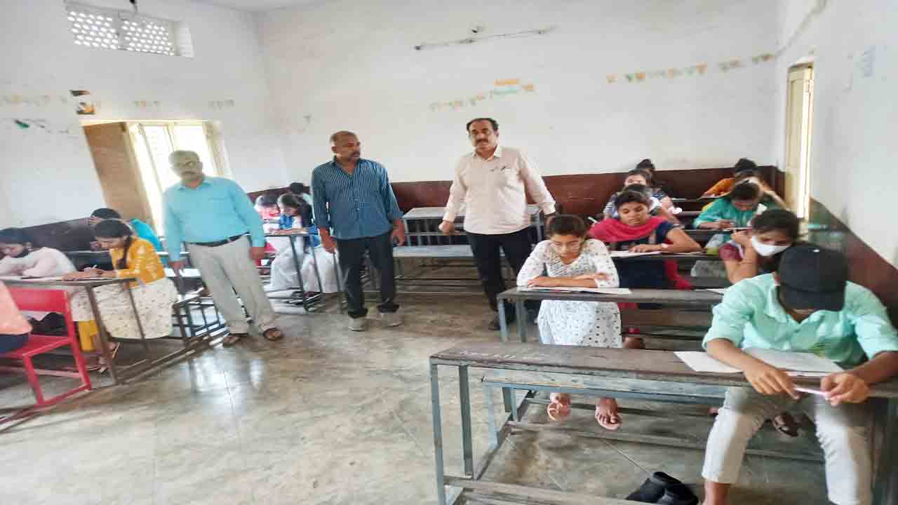 టీఎస్‌ఆర్‌జేసీ పరీక్ష ప్రశాంతం