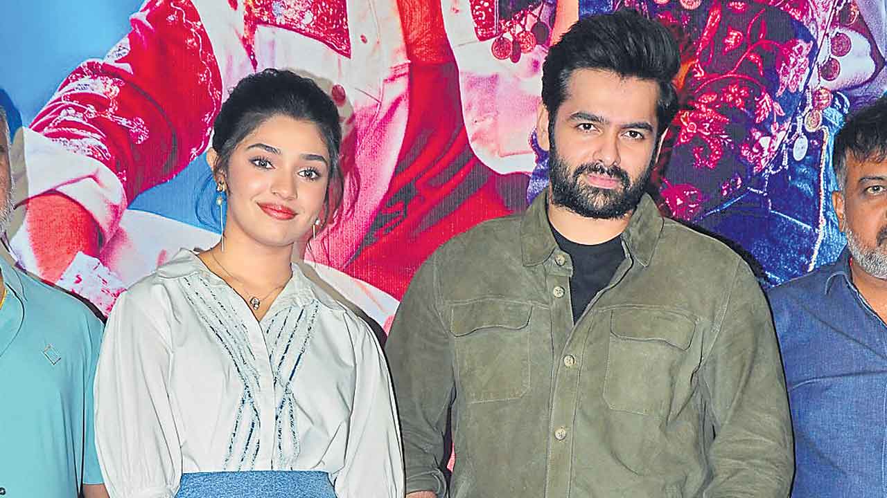 ప్రేక్షకులు విజిల్స్‌ వేస్తారు