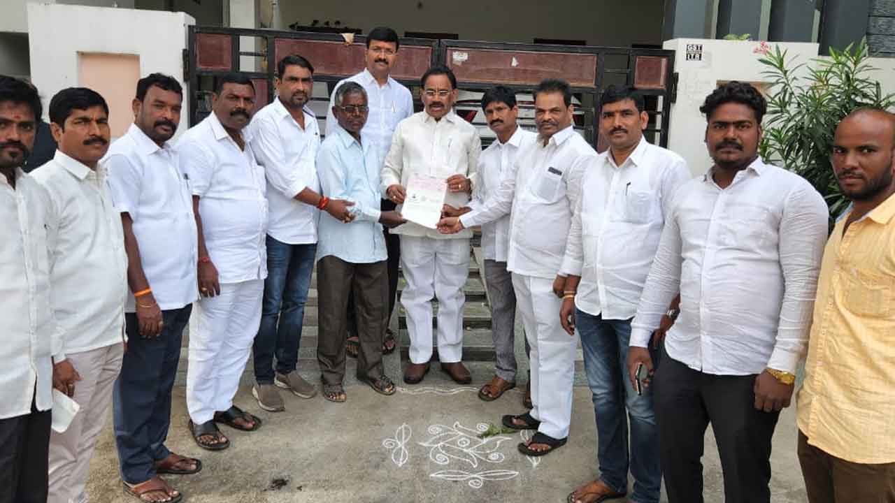 నిరుపేదలకు అండ సీఎంఆర్‌ఎఫ్‌