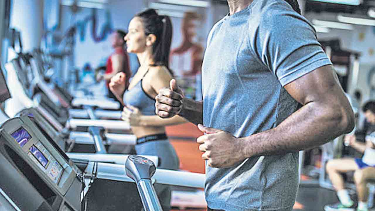 పబ్లను విడిచి జిమ్లపై దృష్టి