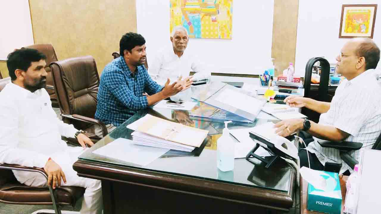 సమస్యలపై సత్వరమే స్పందించరూ..
