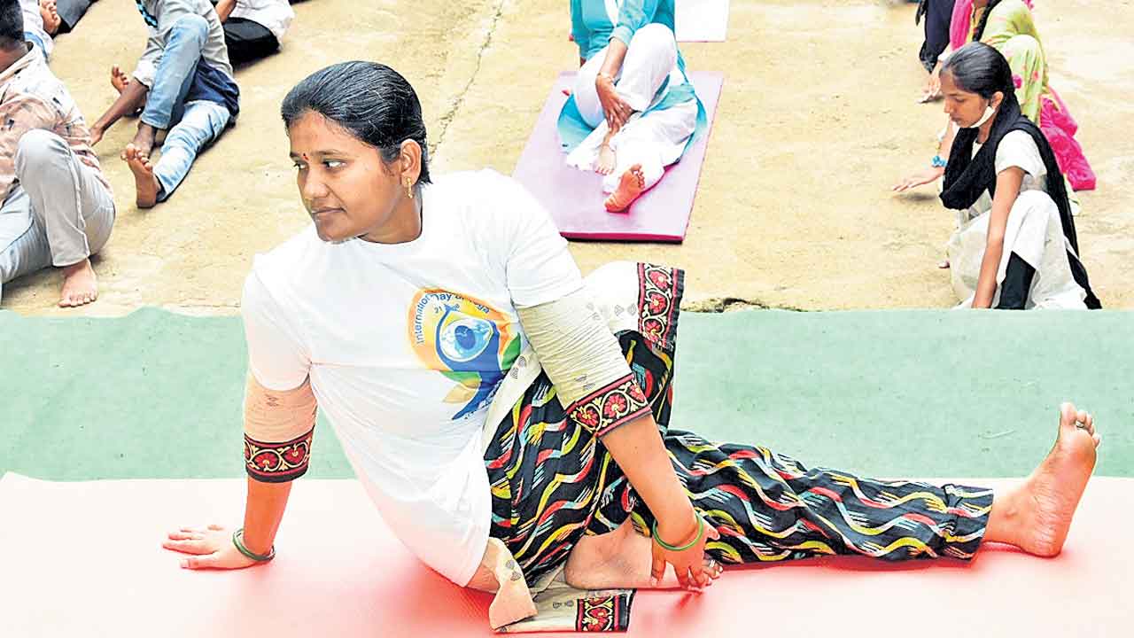 ఆరోగ్య యోగా