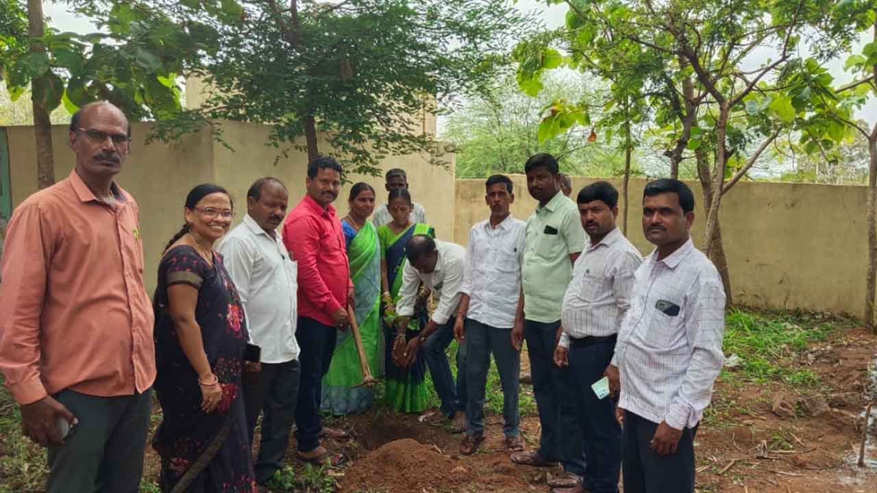 పాఠశాలల అభివృద్ధిపై ప్రభుత్వం ప్రత్యేక దృష్టి : ఎంపీపీ