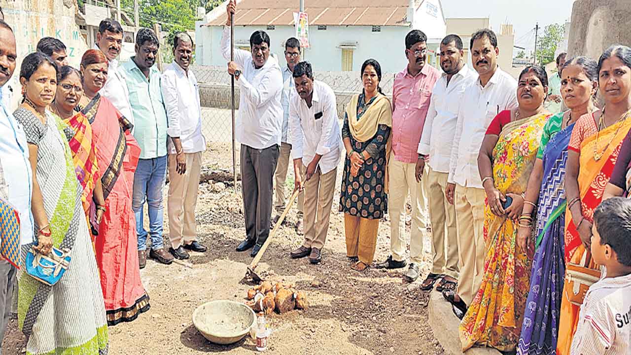 ఆంగ్ల మాధ్యమంతో మేలు