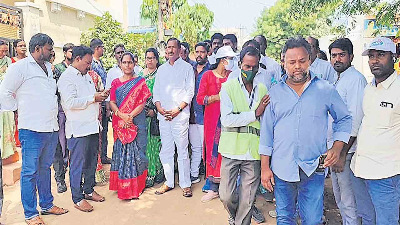 సమస్యలు పరిష్కరించడమే లక్ష్యం