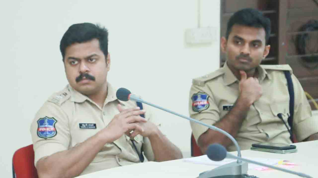 నకిలీ విత్తన విక్రయాలపై ఉక్కుపాదం