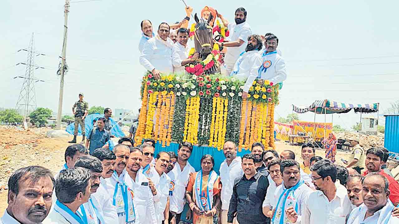బహుజన మహా నాయకుడు సర్వాయి పాపన్న