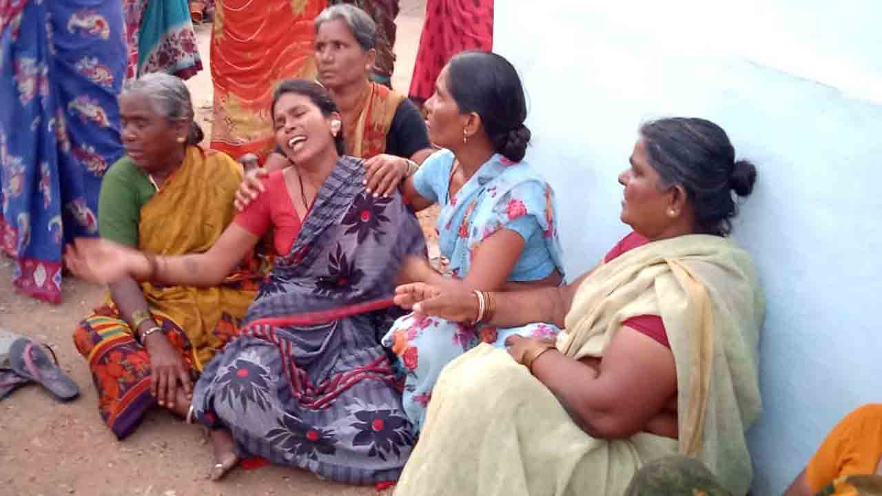 ప్రాణాలు తీసిన సరదా..