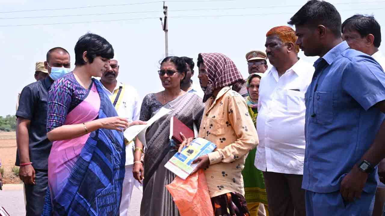 బరువు తక్కువ పిల్లలను గుర్తించాలి