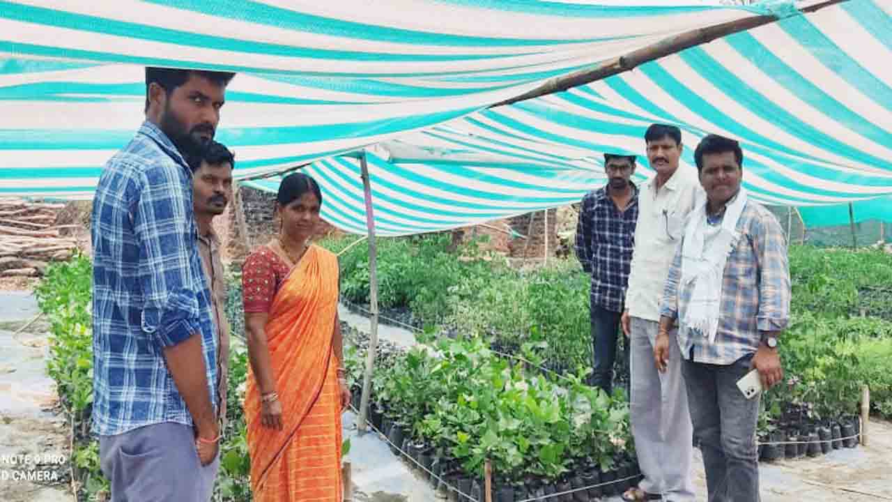అందరూ భాగస్వాములు కావాలి