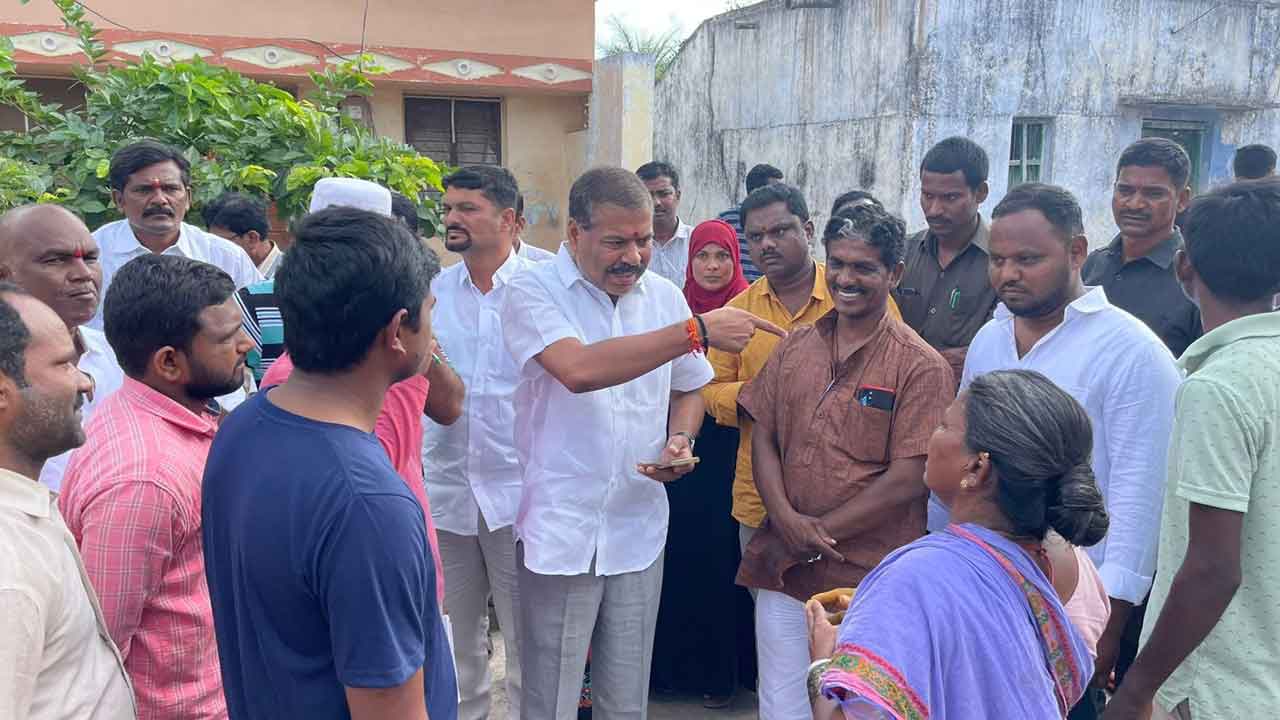 ఆదర్శ మున్సిపాలిటీగా తీర్చిదిద్దాం