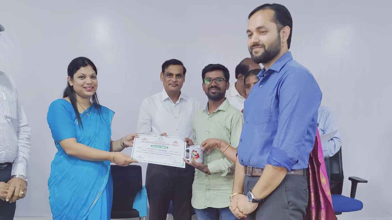 ‘ప్రగతి’పురస్కారం