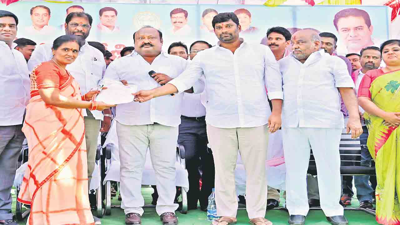 దేశానికి తెలంగాణ పథకాలే ఆదర్శం