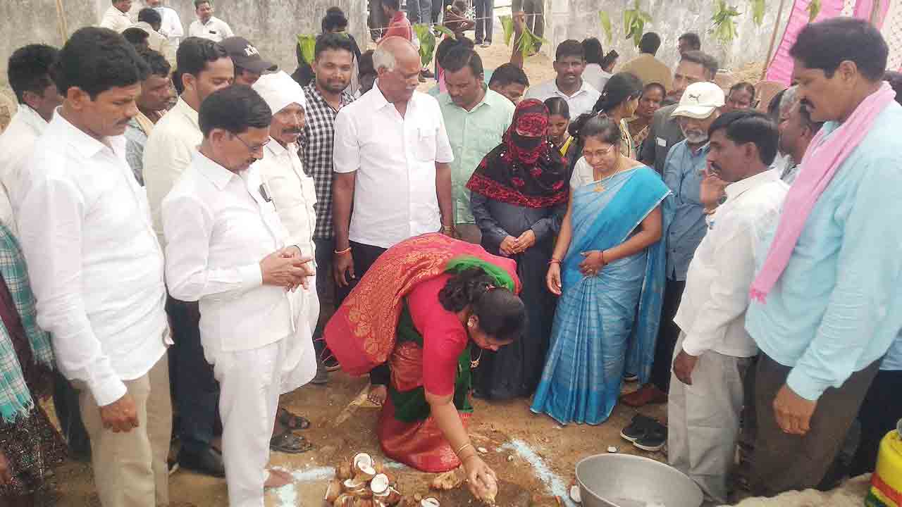 ‘ప్రైవేట్‌’కు దీటుగా సర్కారు బడులను మార్చాలి