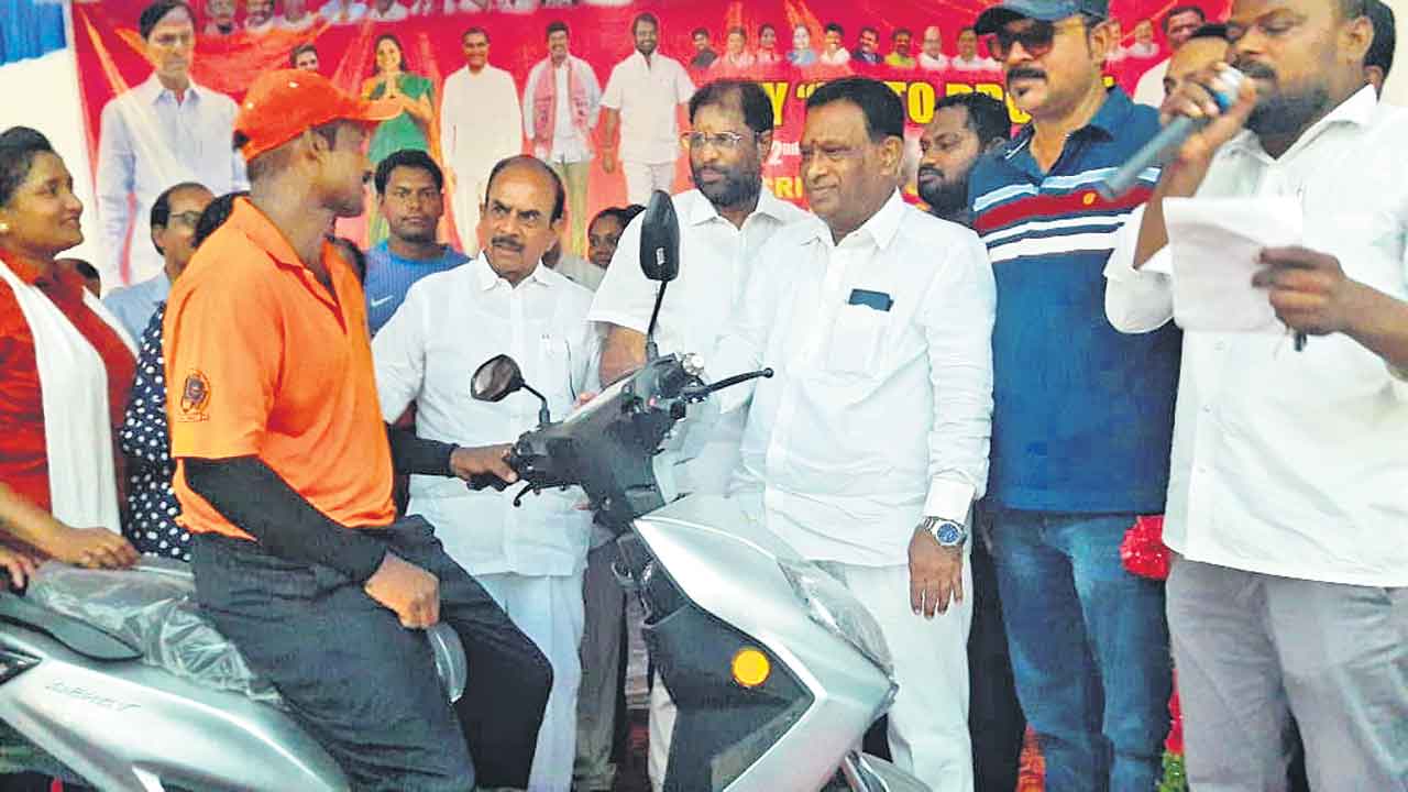 చాంపియన్‌ పోలీస్‌ టీమ్‌