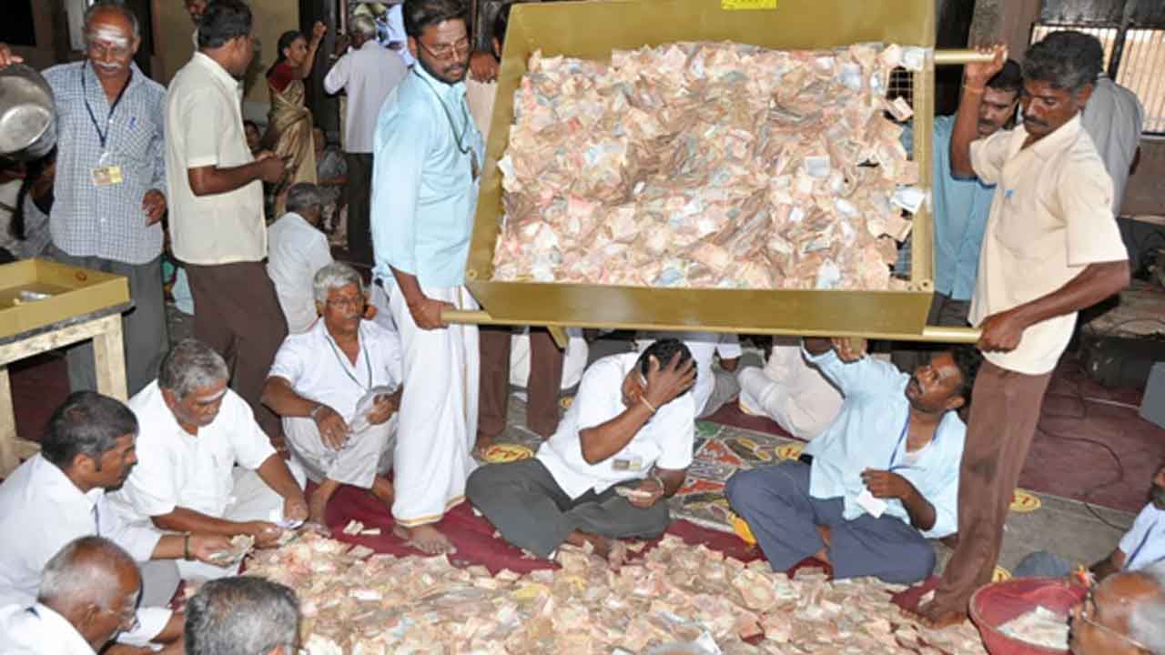 రికార్డు స్థాయిలో టీటీడీ హుండీ ఆదాయం