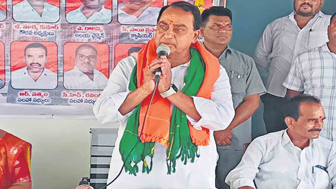 రాజకీయ భవన్‌లా రాజ్‌భవన్‌!