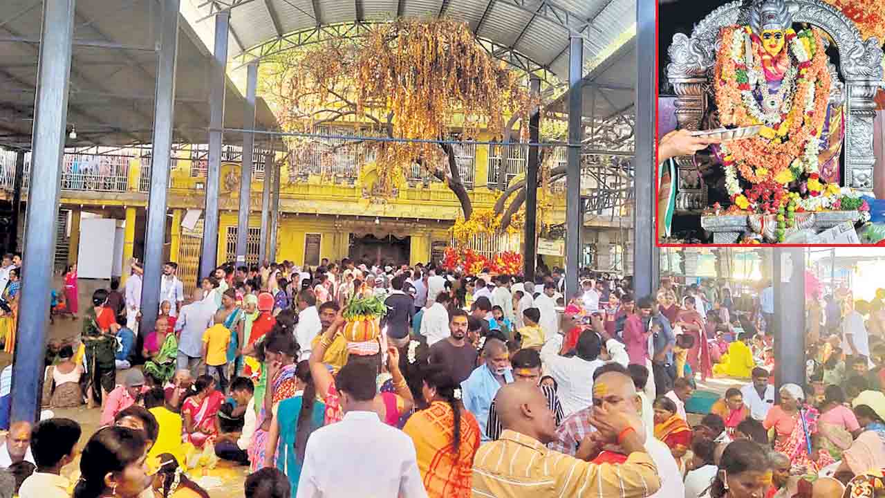 మల్లన్నక్షేత్రంలో భక్తుల రద్దీ