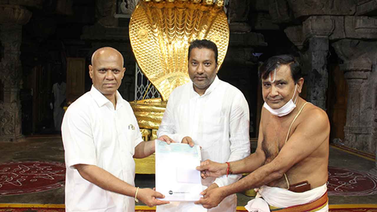 టీటీడీకి భారీగా విరాళాల వెల్లువ