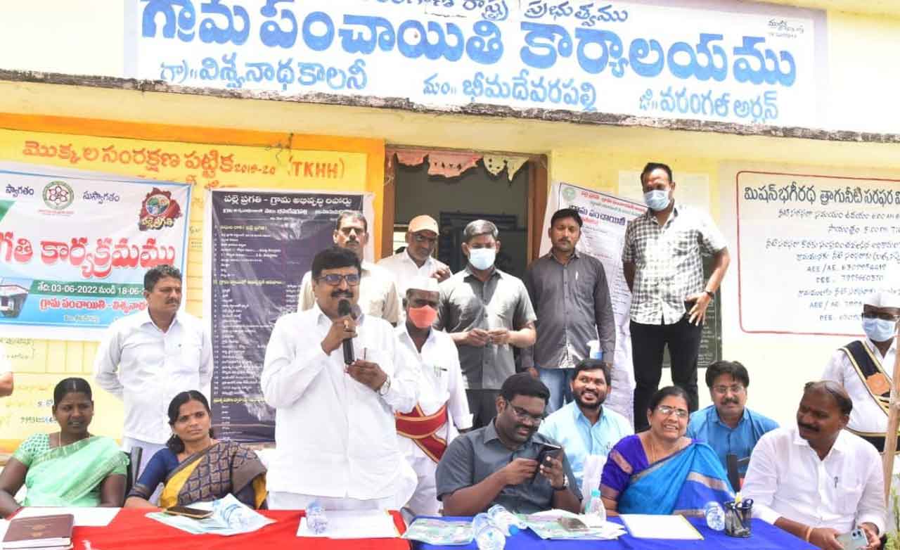 పల్లెలు అద్దంగా మారాలి