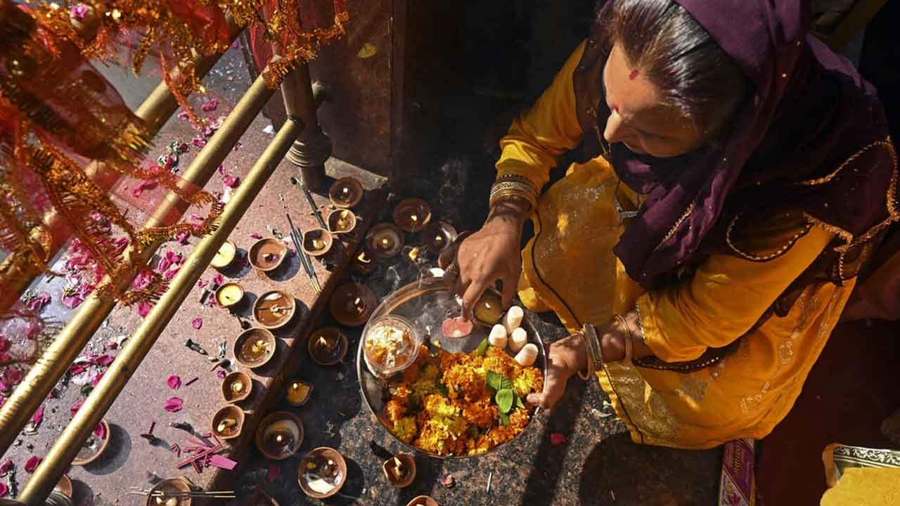 క్షణ క్షణం.. భయం భయం