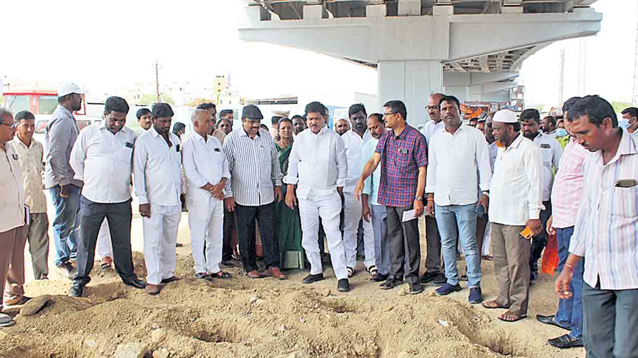 ట్రాఫిక్‌ సమస్యలకు చెక్‌