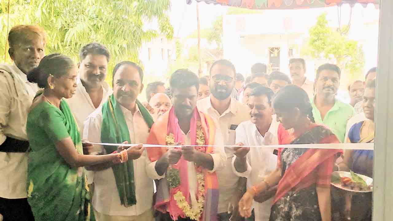 అణగారిన వర్గాల ఆశాజ్యోతి దళిత బంధు