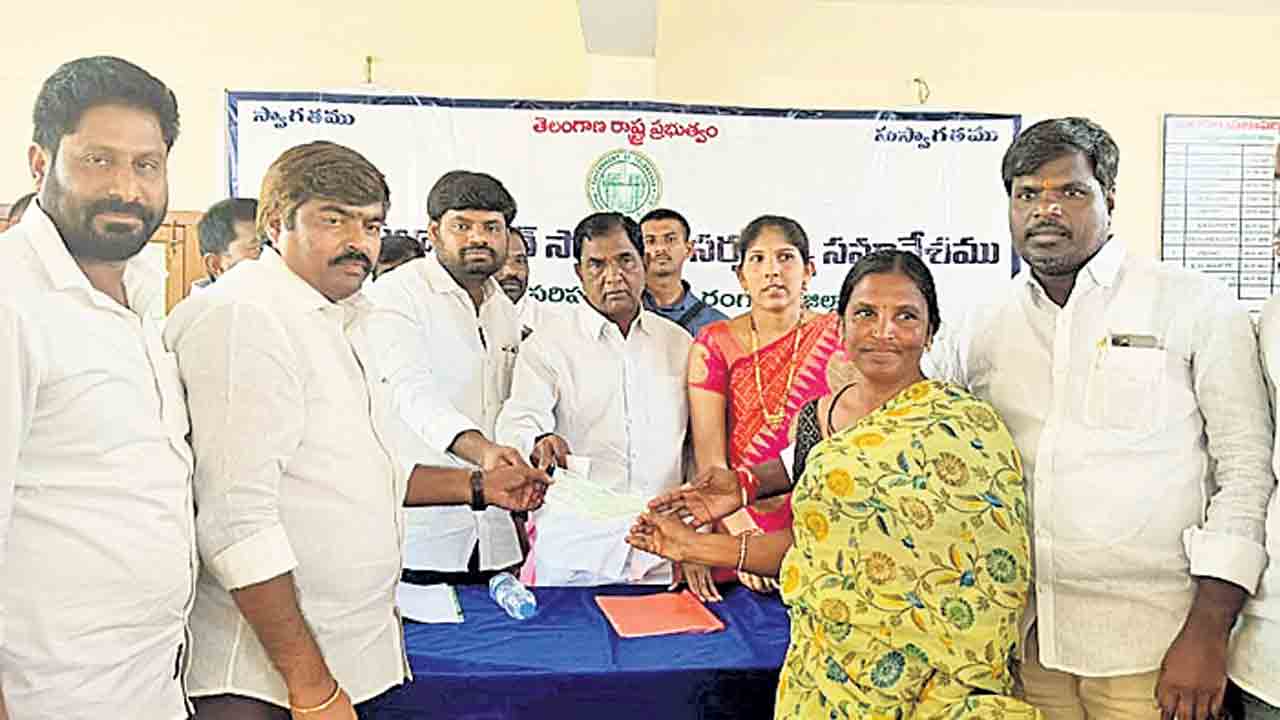 కల్యాణ లక్ష్మి పేదింటి ఆడబిడ్డలకు వరం