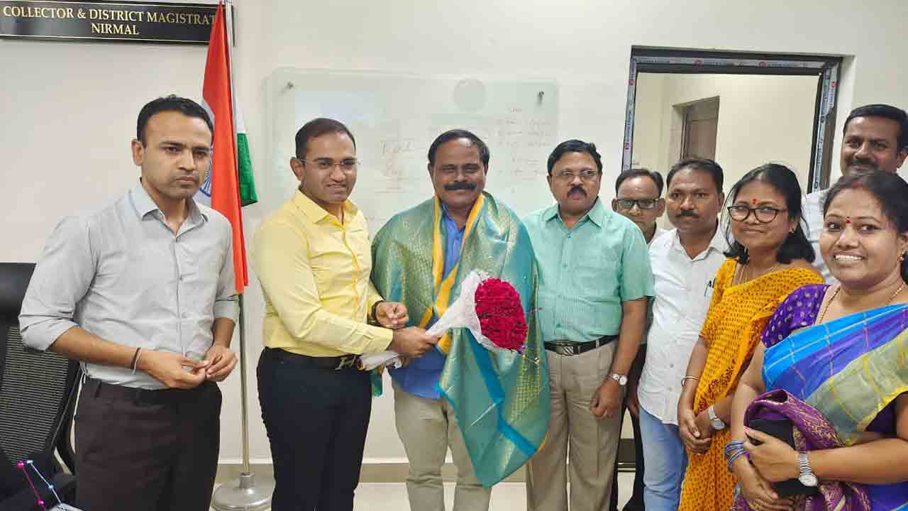 పది ఫలితాల్లో అమ్మాయిల హవా