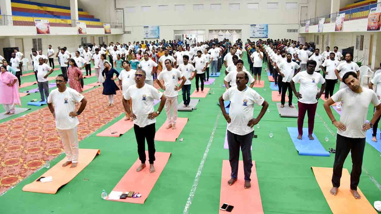 ఘనంగా అంతర్జాతీయ యోగా దినోత్సవం