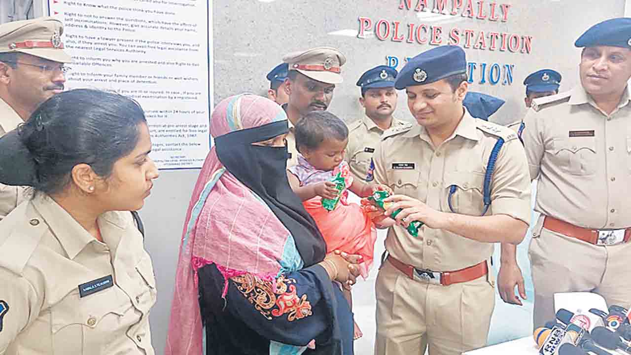 బాలిక కిడ్నాప్‌ కేసు 24 గంటల్లో ఛేదించారు