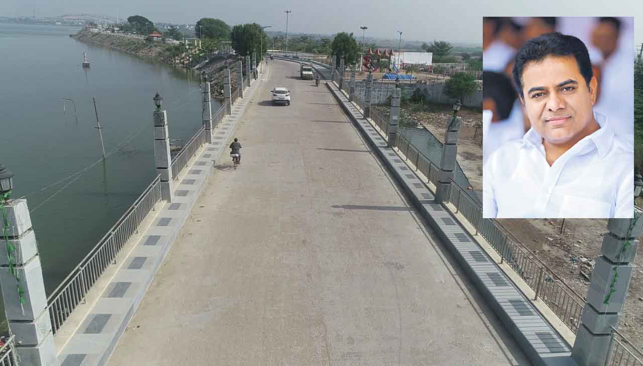 గులాబీమయం- అభివృద్ధి పనులకు శ్రీకారం చుట్టనున్న మంత్రి