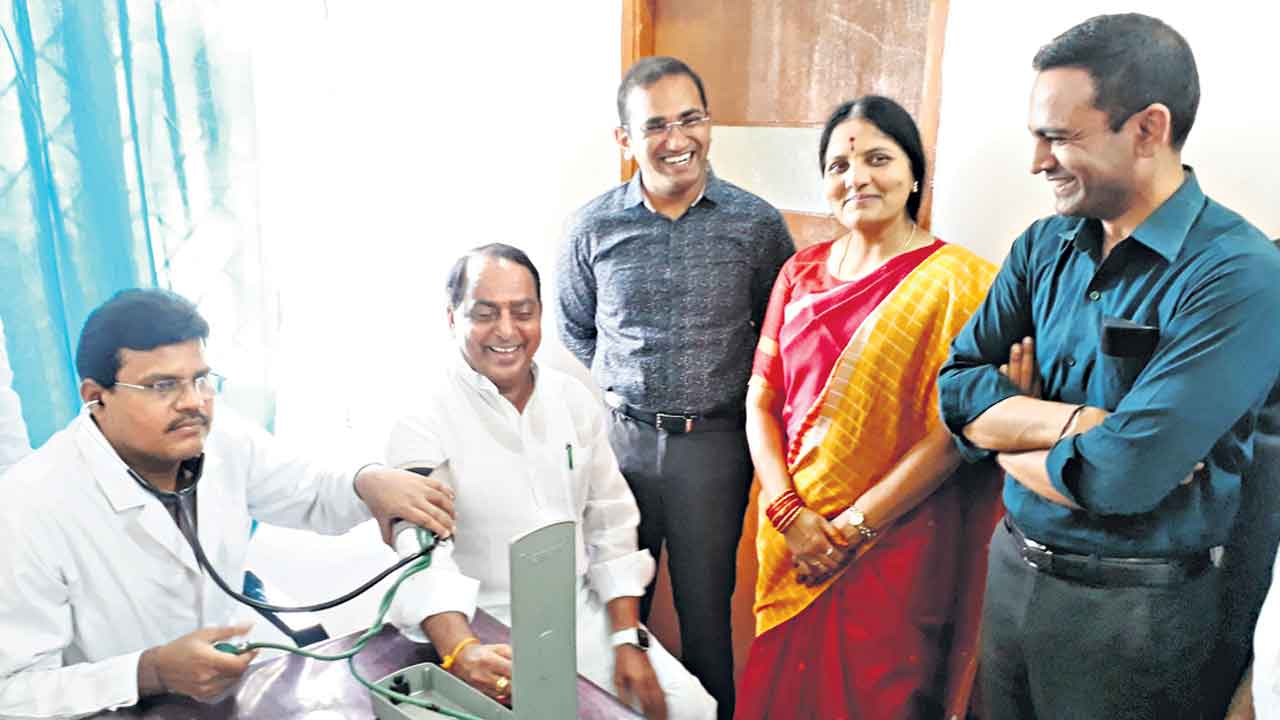 బస్తీ దవాఖానలతో వైద్యం మరింత చేరువ