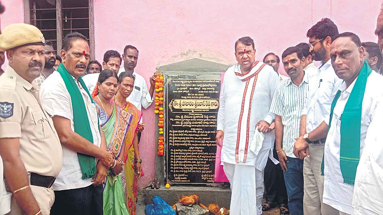 నోరు పారేసుకొంటే ఊరుకొనేది లేదు