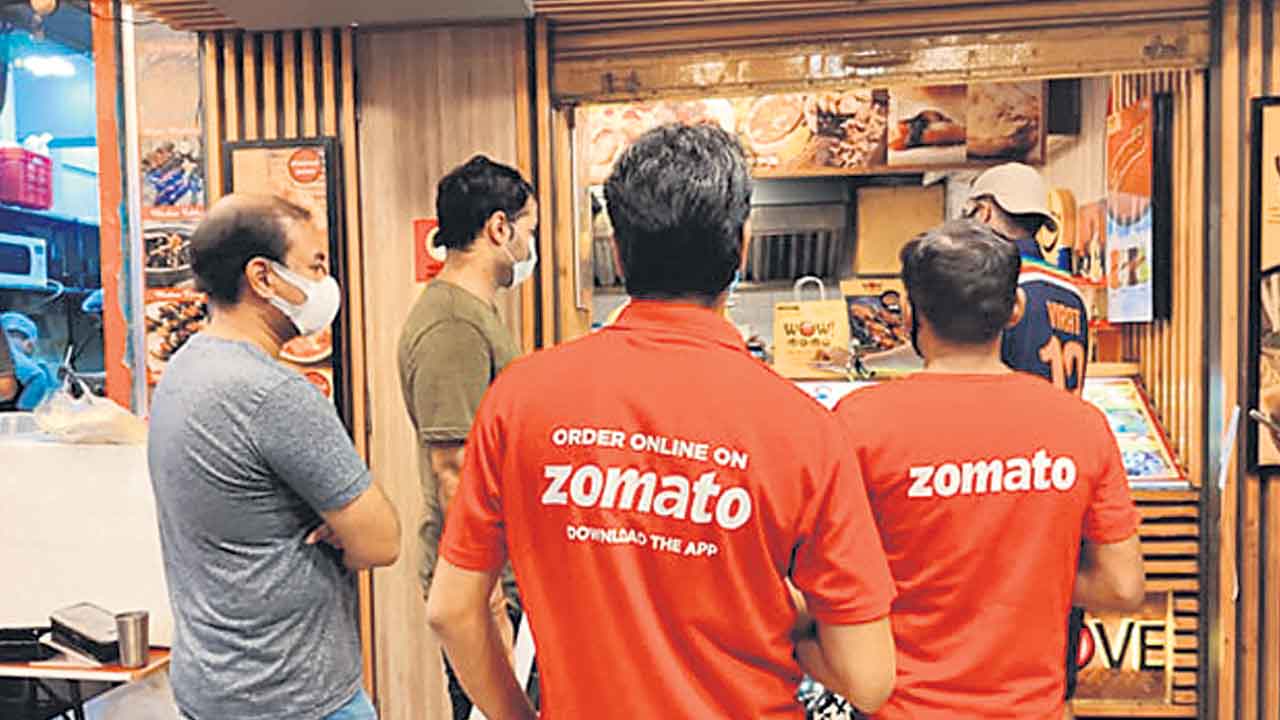 జొమాటో గూటికి గ్రోఫర్స్‌