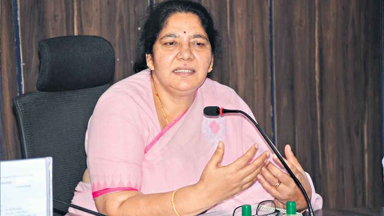 గురుకుల, ఆశ్రమ స్కూళ్లపై ప్రత్యేక శ్రద్ధ