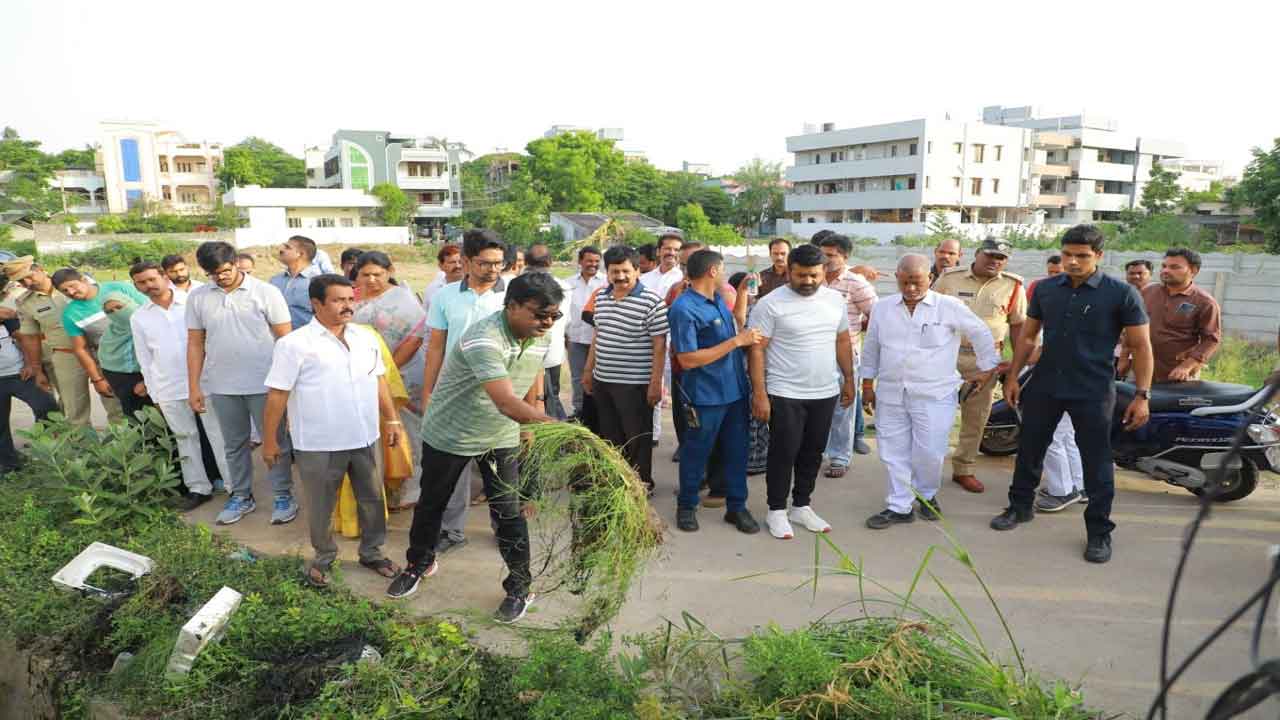 ‘ప్రగతి’తో పట్టణ సమగ్రాభివృద్ధి